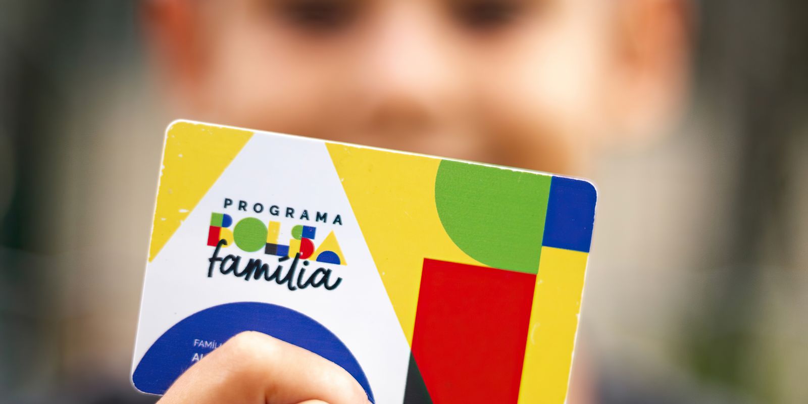 Bolsa Família: políticos eleitos deixam de receber o benefício