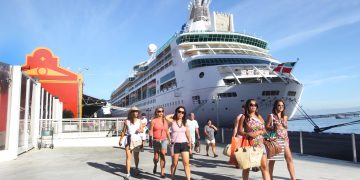Turismo internacional no RJ cresce 51,9% e estado atinge metade da meta anual em apenas 4 meses