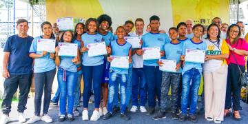 Mutirão “Meriti para Todos” leva serviços e cidadania a mais de 1.200 moradores no Centro de São João de Meriti
