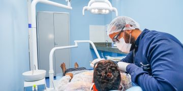Meriti reativa consultório odontológico exclusivo para pacientes com ISTs/Aids