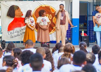 Professores de São João de Meriti lançam projeto de combate ao racismo
