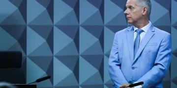 PF diz que ex-presidente do INSS recebia R$ 250 mil mensais de propina