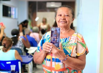 Prefeitura de São João de Meriti promove inclusão digital com o curso Conexão 60+