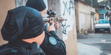 Operação “Trunfo Final” mira narcoterroristas do Comando Vermelho na Zona Norte do Rio