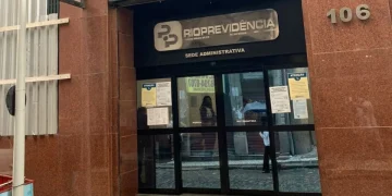 Castro exonera diretor do Rioprevidência após investigação da PF
