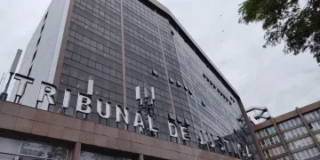 TJRJ barra recurso de deputados e mantém lei que libera uso de royalties do petróleo no Rio