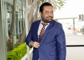 Caso Ceperj: Com julgamento no TSE à vista, renúncia pode ser uma “carta na manga” de Cláudio Castro