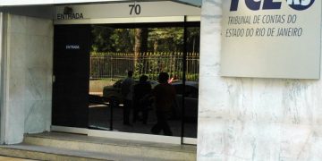 Condenação no STJ abre disputa política por vaga no TCE e movimenta bastidores do poder no Rio; Abel tenta mais uma vez