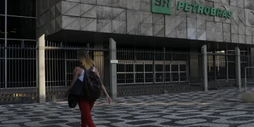 Petrobras diz que pode reduzir impacto da alta do petróleo no Brasil