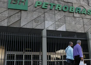 Petrobras registra lucro líquido de R$ 110,6 bilhões em 2025