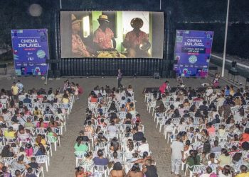 Guapimirim recebe cinema inflável gratuito com sessões ao ar livre neste fim de semana