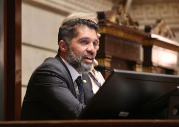 Diego Faro reassume mandato na Câmara do Rio após passagem pela Secretaria de Ambiente