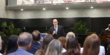 Após anos de atraso, MIS de Copacabana inicia atividades com primeira exposição