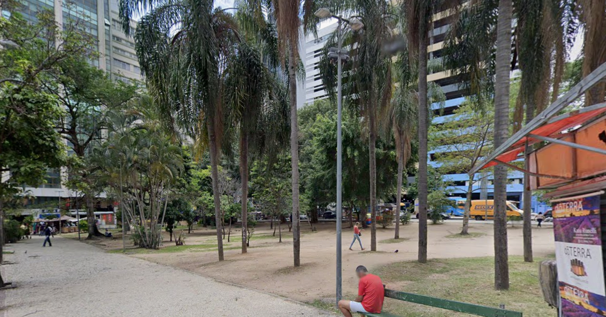 Prédio no Buraco do Lume provoca disputa política e urbanística no Centro do Rio