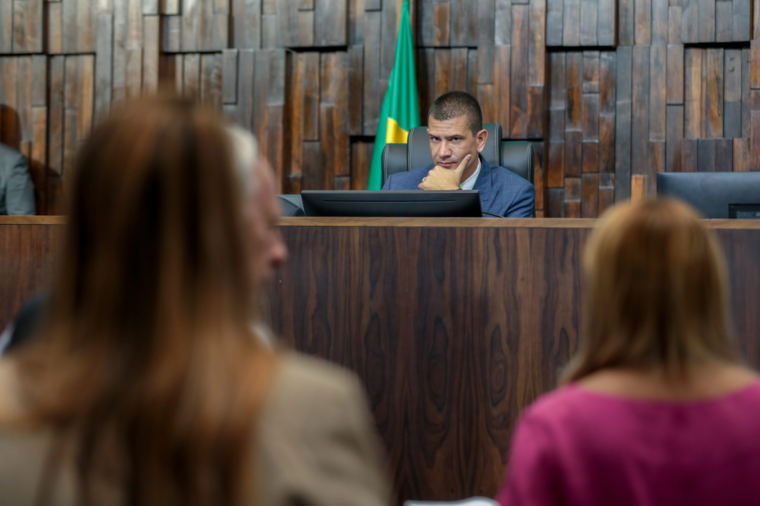 Alerj ganha tempo e adia decisão sobre prisão de Thiago Rangel em meio a crise política no RJ