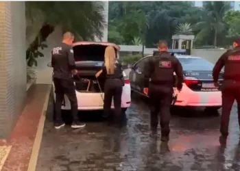 Polícia Civil faz operação contra grupo suspeito de movimentar R$ 338 milhões em esquema financeiro no Rio