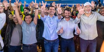 Douglas Ruas reúne lideranças em Duque de Caxias e defende medidas mais rígidas contra o crime organizado