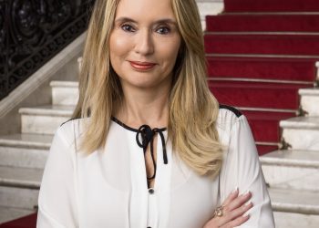 PSDB lança vereadora Helena Vieira como pré-candidata ao Senado na chapa de Eduardo Paes