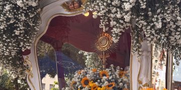 Dai ao comércio o que é do comércio, e a Deus o que é de Deus