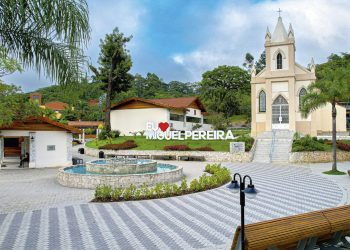 André Português destaca geração de empregos e crescimento do turismo em Miguel Pereira