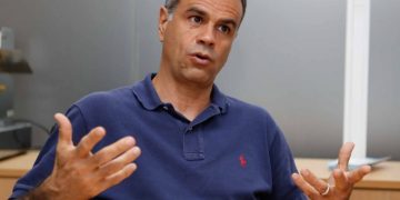 Rogério Lisboa anuncia apoio a Eduardo Paes na disputa pelo governo do Rio