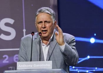 ‘Três é demais’: Novo questiona candidatura de Garotinho ao governo do Rio