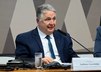 Justiça Eleitoral recebe novo pedido contra candidatura de Garotinho ao governo do Rio
