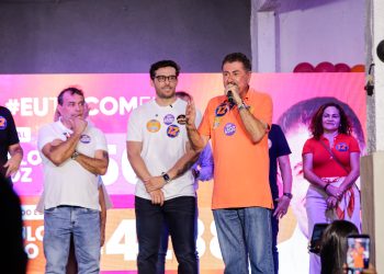 Paulo Melo lota reunião em Itaguaí e mostra força política na disputa pela Alerj