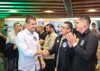 Ruas propõe simetria salarial para PMs, bombeiros e pensionistas