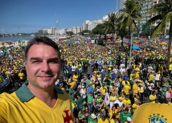 Quaest: Flávio lidera com 34%, mas está empatado tecnicamente com Lula no Rio