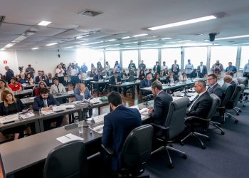 Alerj aprova parecer do orçamento do RJ para 2027, com déficit de R$ 13,9 bilhões