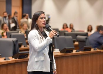 De atleta a campeã de votos: quem é Índia Armelau, deputada estadual mais votada do Rio