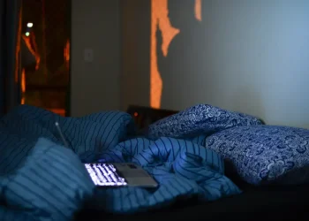 Saúde: Você dorme, mas seu corpo não para: entenda a importância do sono